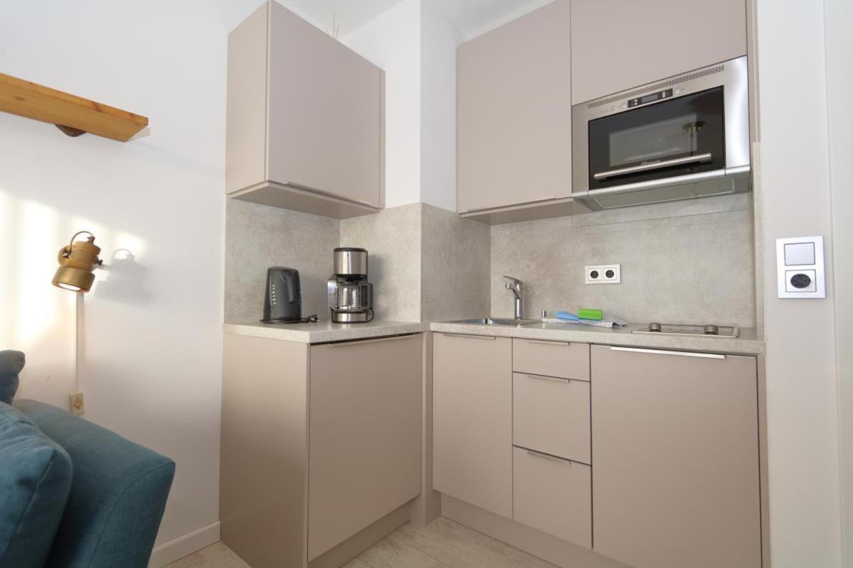 Koehler Am Dorfteich Apartment Wenningstedt-Braderup Exterior photo